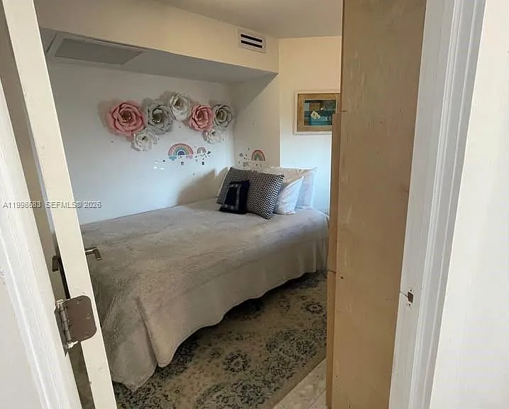 209 N Fort Lauderdale Beach Blvd #12E — Photo 16