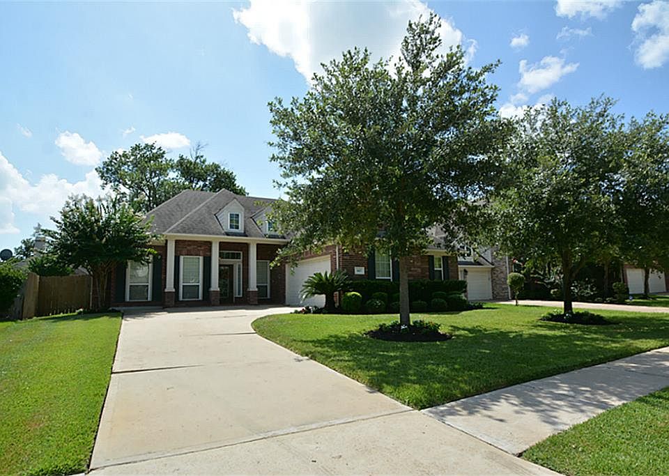 1st image of 1427 Shady Bend Dr