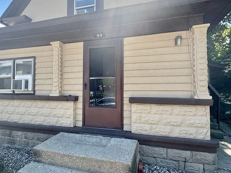 99 E Wood St — Photo 9