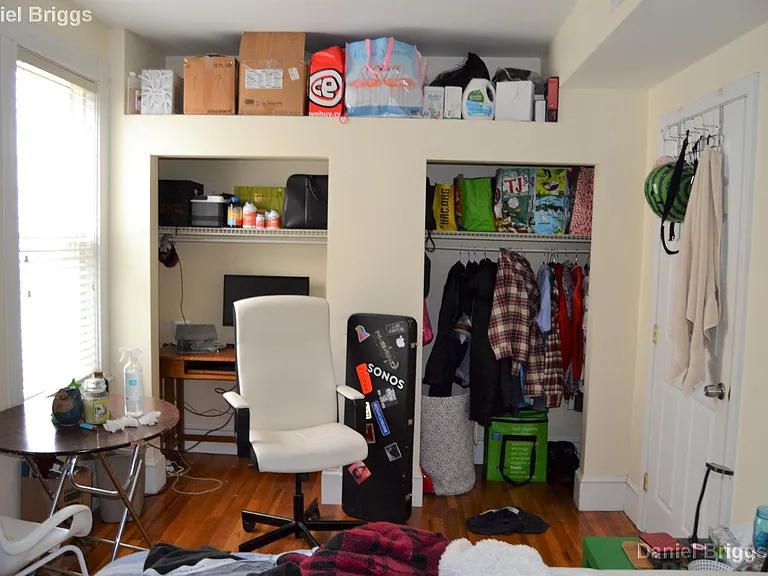 86 Easton St #2 — Photo 9