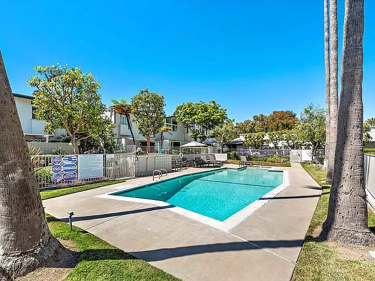 411 Flagship Rd — Photo 6