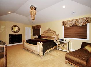 33 Annette Way, Jericho, NY 11753