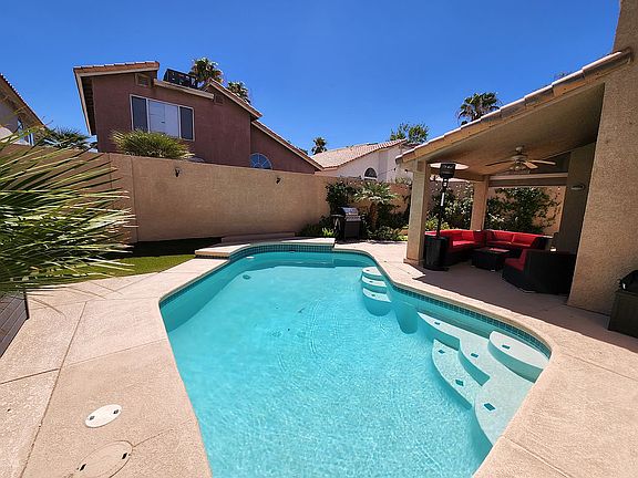 2nd image of 8907 Norco Dr