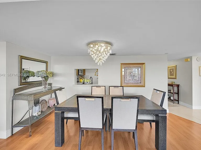 3200 Port Royale Dr N #1009 — Photo 5