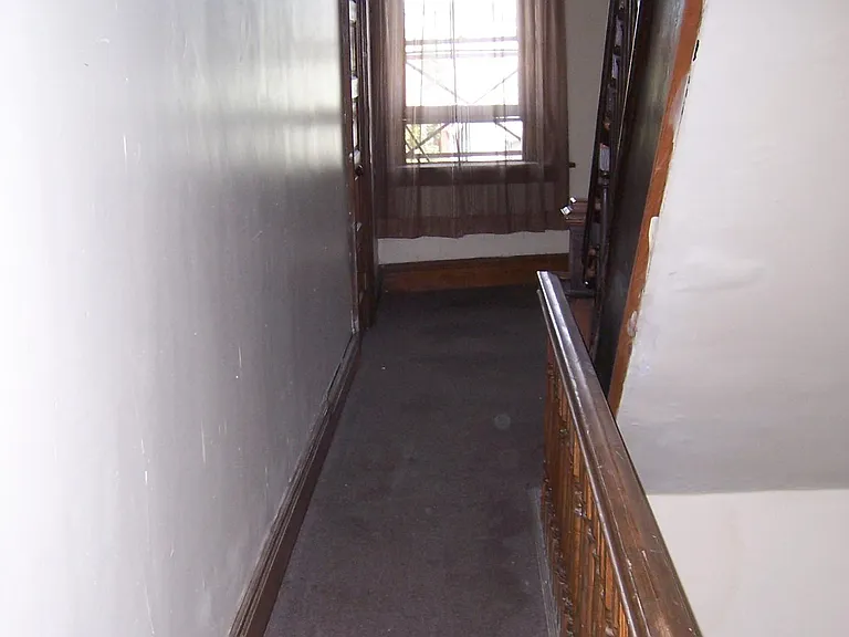 41 Lafayette Ave #4 — Photo 34