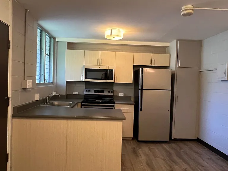 2734 Varsity Pl — Photo 3