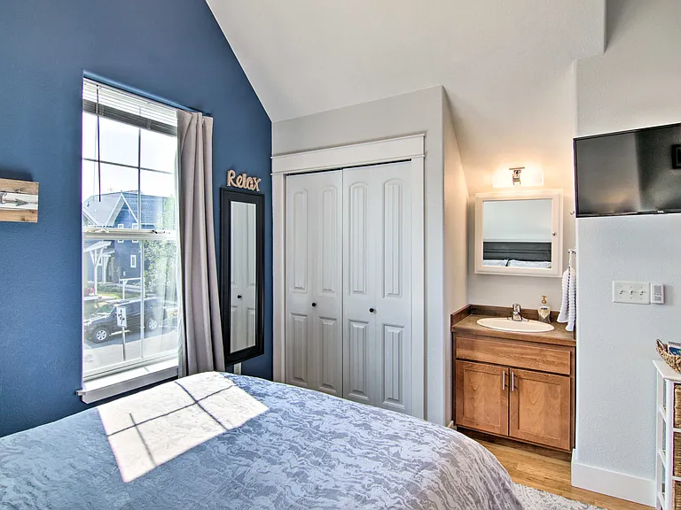 4208 Benepe St #B — Photo 16