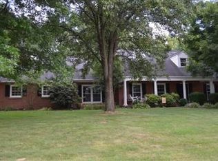 960 Inverness Rd, Frankfort, KY 40601