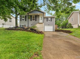 313 Orchard Ct, Troy, IL 62294