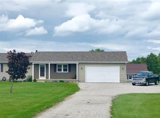 3257 W Britton Rd, Burbank, OH 44214