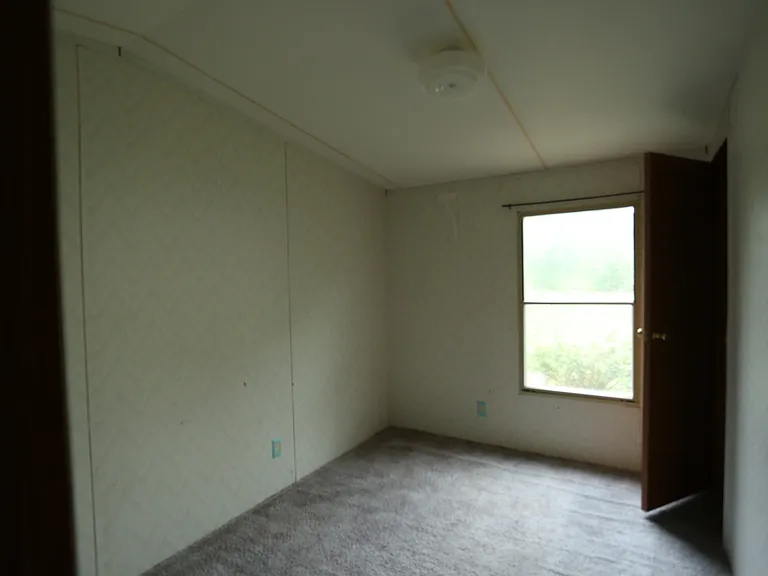 13666 NW McClung Rd — Photo 7