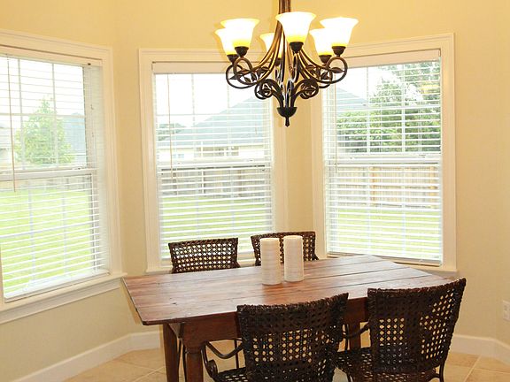 5th image of 4432 Summer Hill Pl