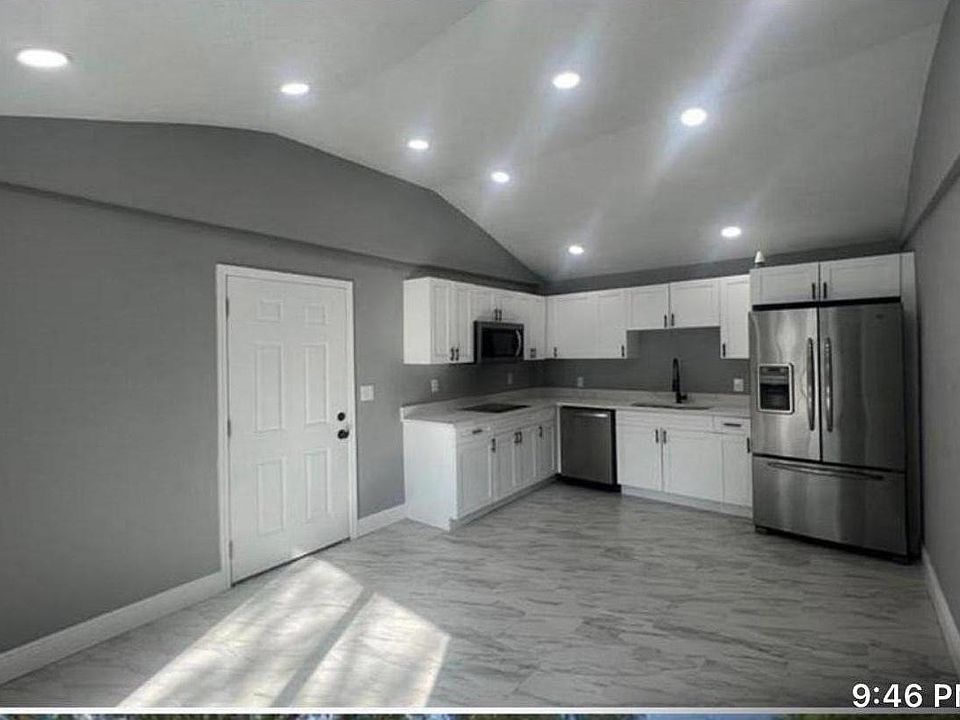 1st image of 1416 W Pradera Ave