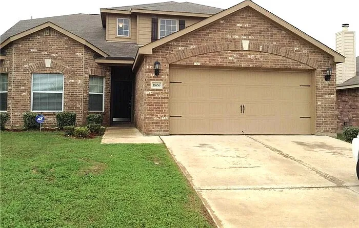 1806 Sable Wood Dr — Photo 1