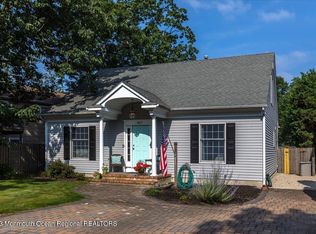 417 Matt Robinson Ln, Point Pleasant Beach, NJ 08742