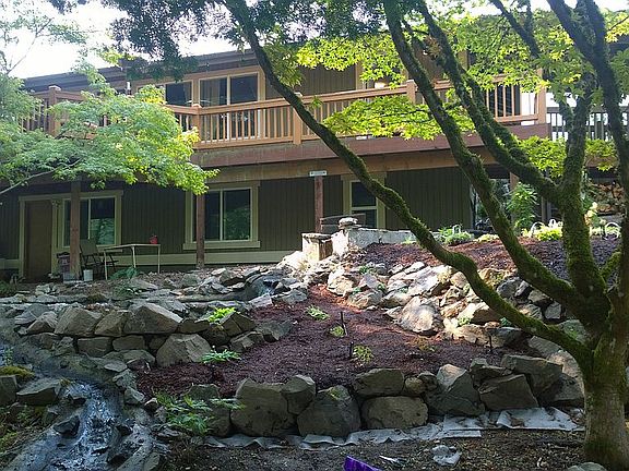 2nd image of 10332 208th Ct NE