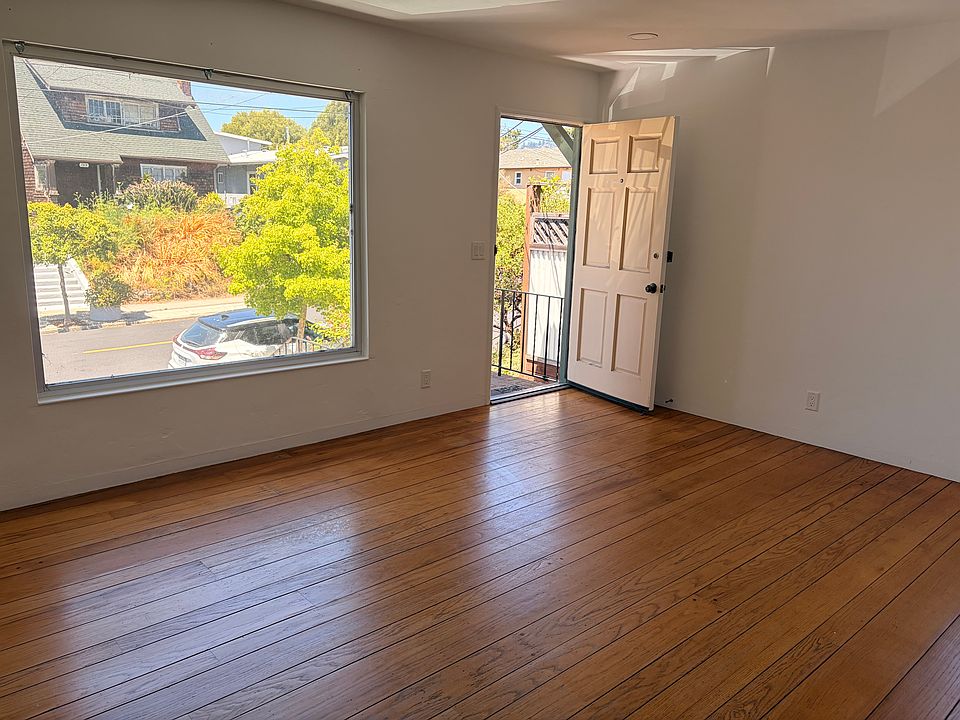 2nd image of 1310 Virginia St