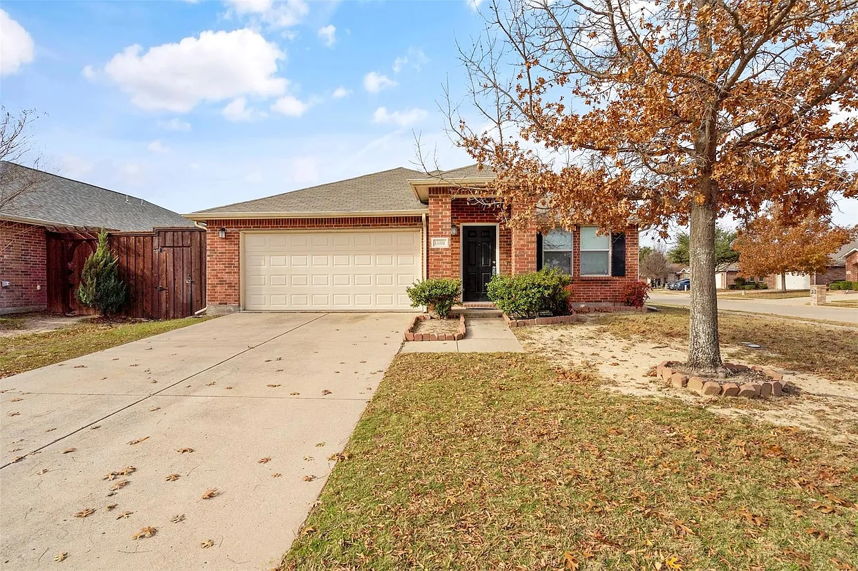 13371 Hursey Dr — Photo 2