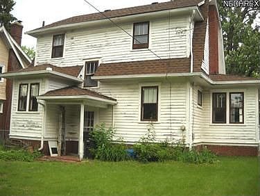 2nd image of 894 Greenwood Ave