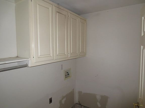 4th image of 38176 E 161st St S