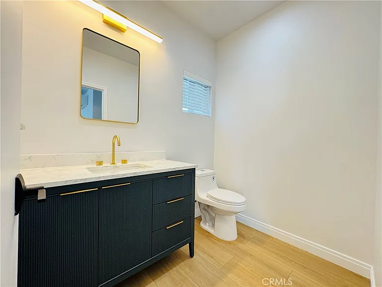 7744 1/2 Vassar Ave — Photo 13