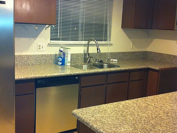 4th image of 4471 Rich Dr
