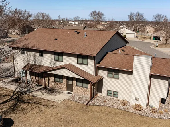 97 Conner Cir SW #4, Rochester, MN 55902