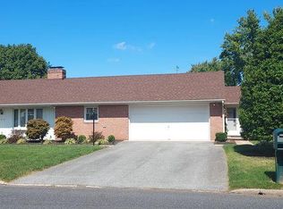 315 Roberts Mill Rd, Taneytown, MD 21787