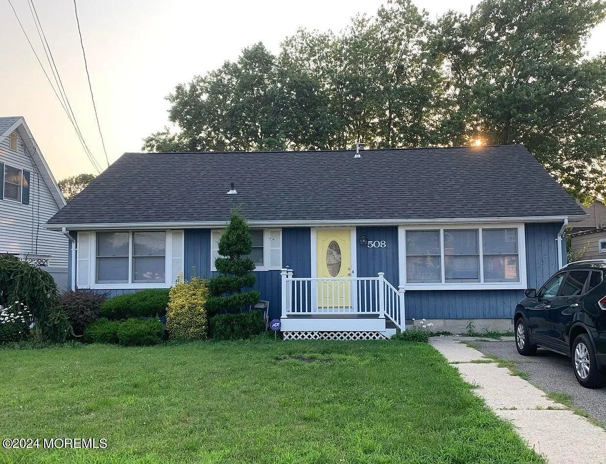 3 bed, 1092 sqft, $2,650 — Photo 1