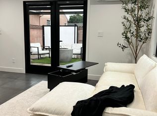 365 E Harding St #A, Long Beach, CA 90805