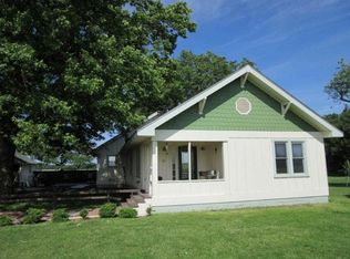 10289 NW Hunter Rd, Potwin, KS 67123