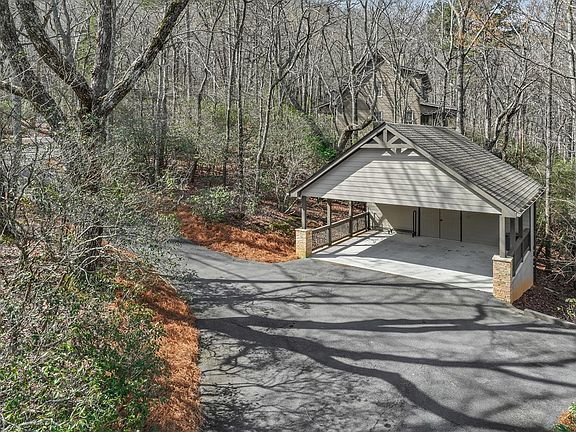 5th image of 155 Dogwood Ave