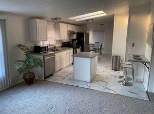 29691 Georgetown Dr, New Baltimore, MI 48051