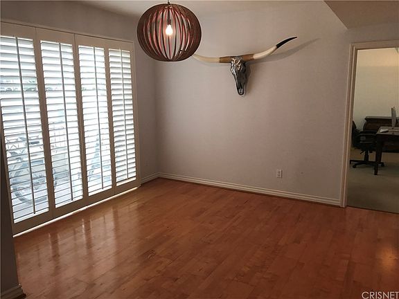 4th image of 1241 S Westgate Ave #Penthouse 3