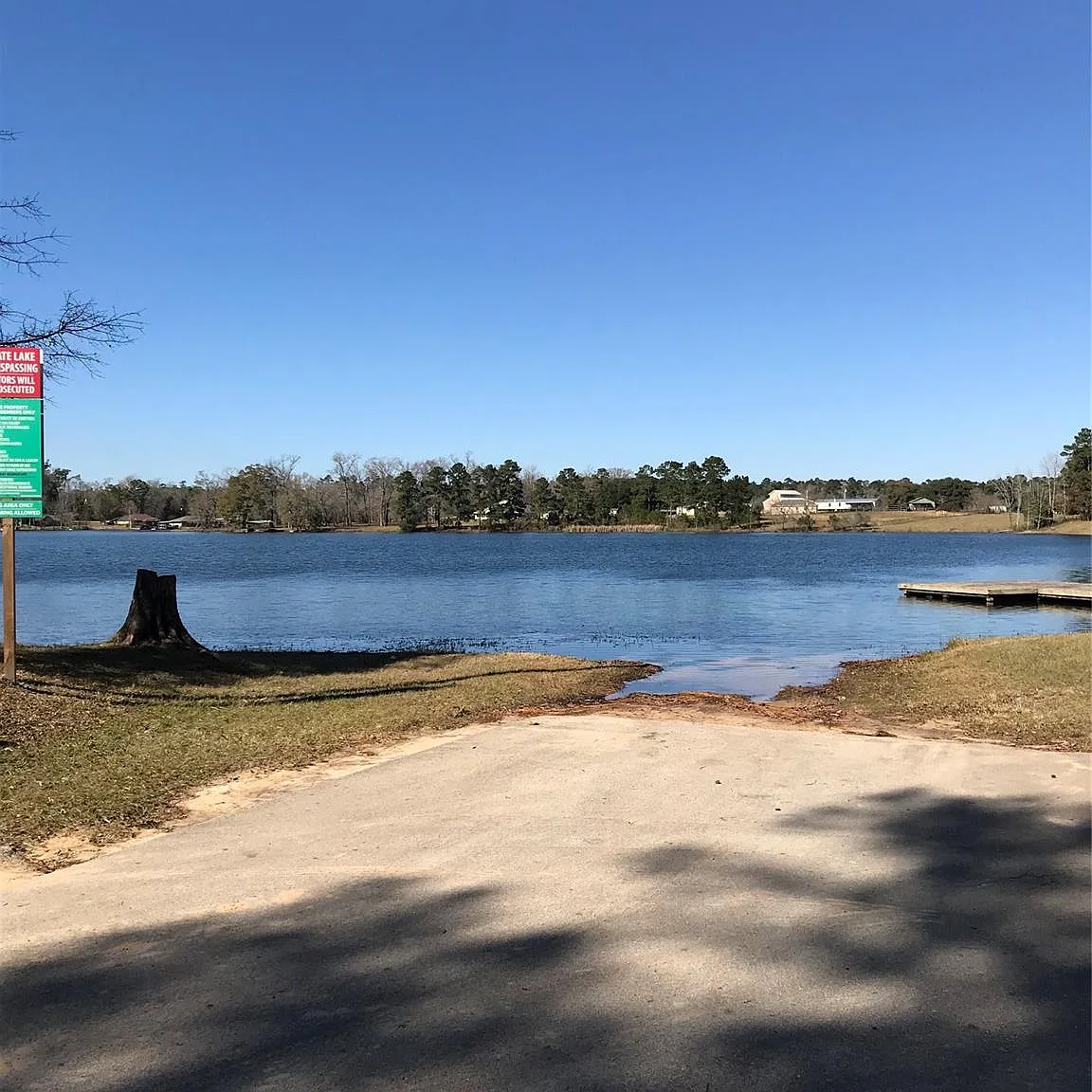 3 bed, 2.0 bath, 1027 sqft, $1,875 — Photo 3