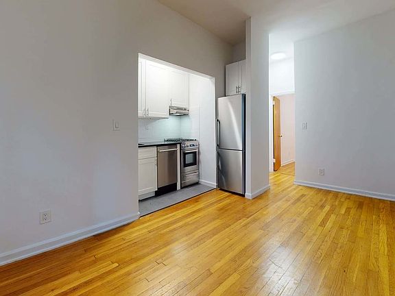 3rd image of 502 E 88th St #3A1