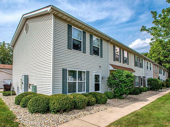 4th image of 3841 W Palmyra Ct