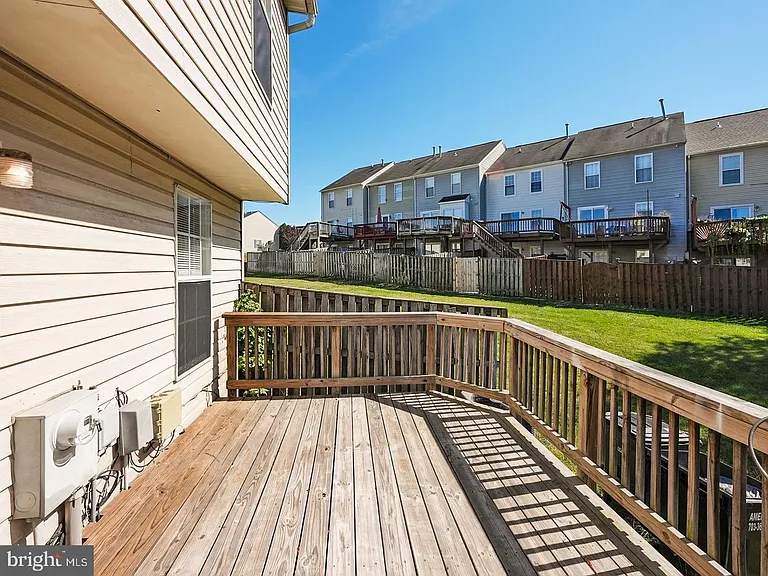 3433 Belleplain Ct — Photo 27