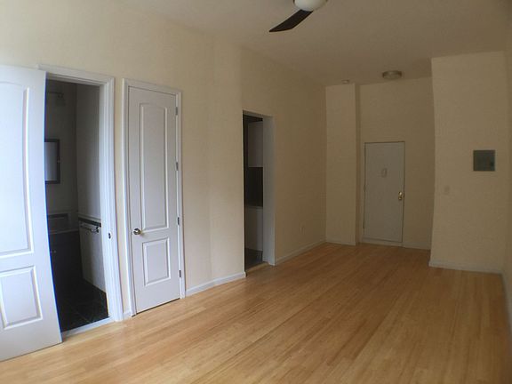 5th image of 921 Washington Ave #1A*