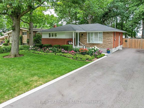 2nd image of 14 Forest Rd