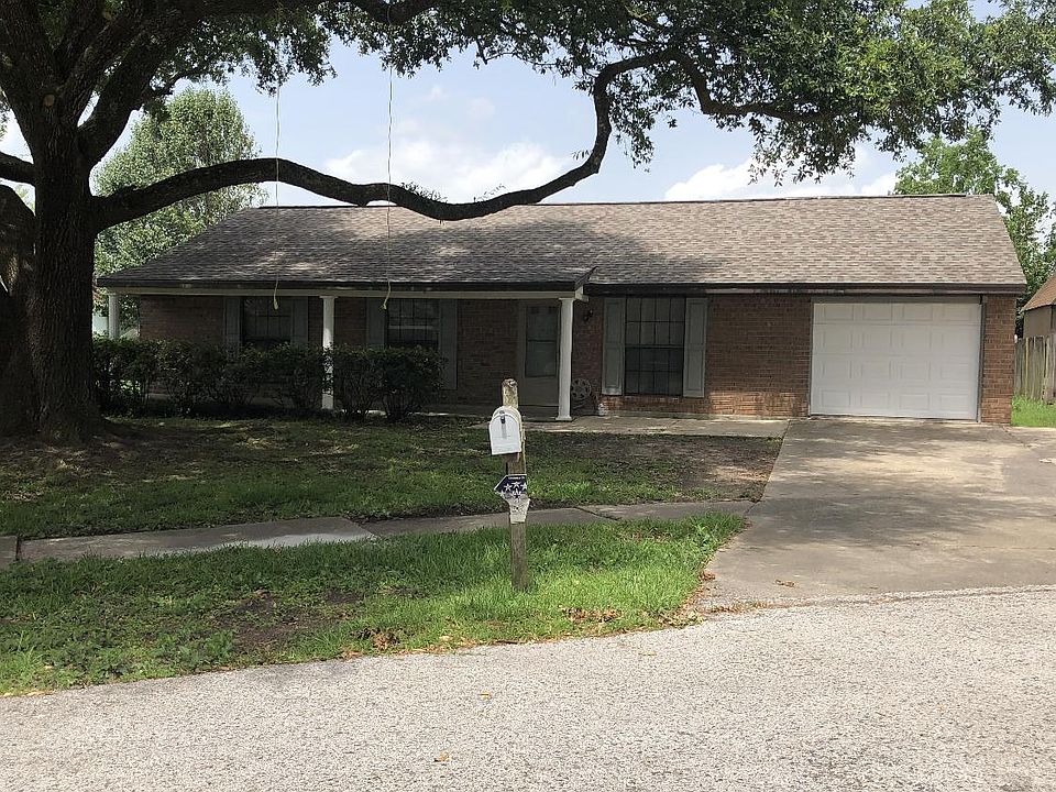 1st image of 319 Calypso Ln