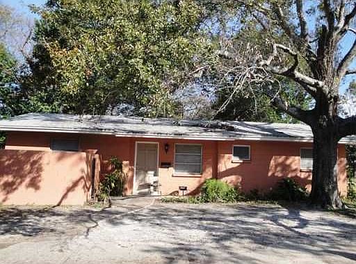 Home for Sale in St Petersburg, FL $113,000