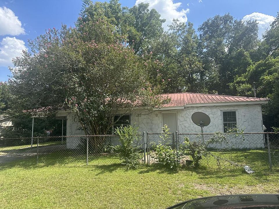1st image of 1208 E 2nd Ave