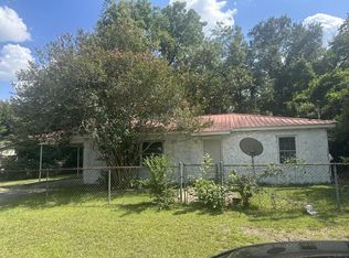 1208 E 2nd Ave, Albany, GA 31705