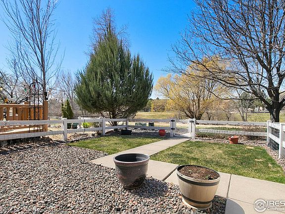5th image of 145 Bayside Cir