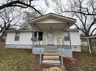 305 E Front St, Arp, TX 75750