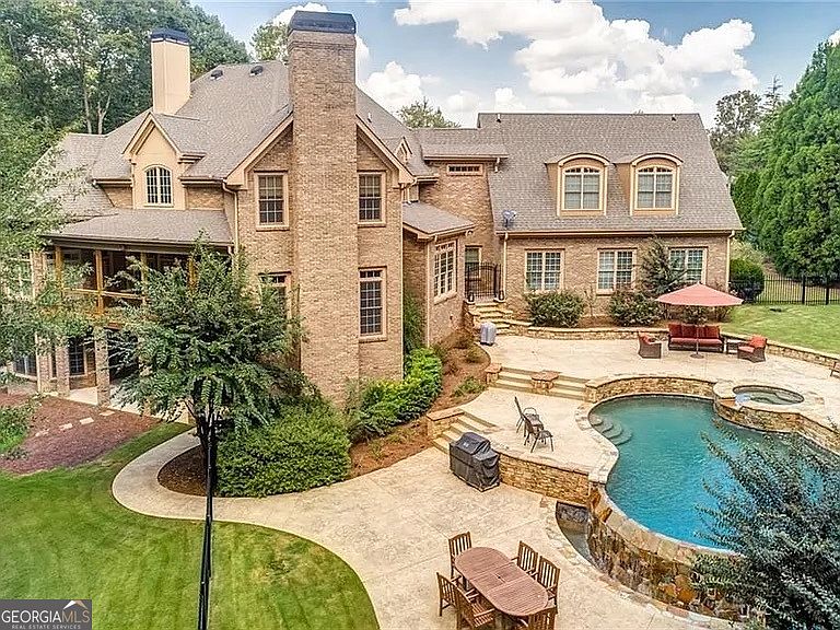1st image of 4740 Highland Point Dr
