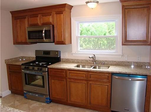 2nd image of 22 Ashwood Cir