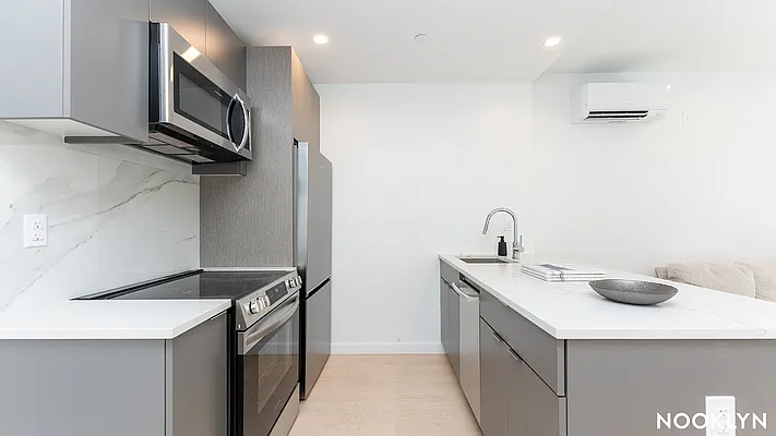 Rented by Nooklyn NYC LLC | media 5