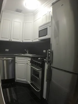 Rented by Francine Realty | media 27